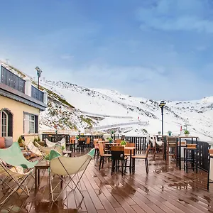 Vincci Seleccion Rumaykiyya Hotel