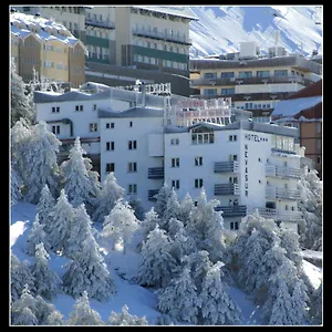 Nevasur Hotel